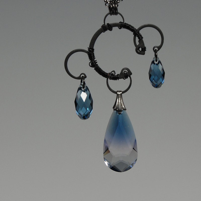 Thelxinoe v7: Denim blue and ocean blue Swarovsk industrial wire wrapped pendant