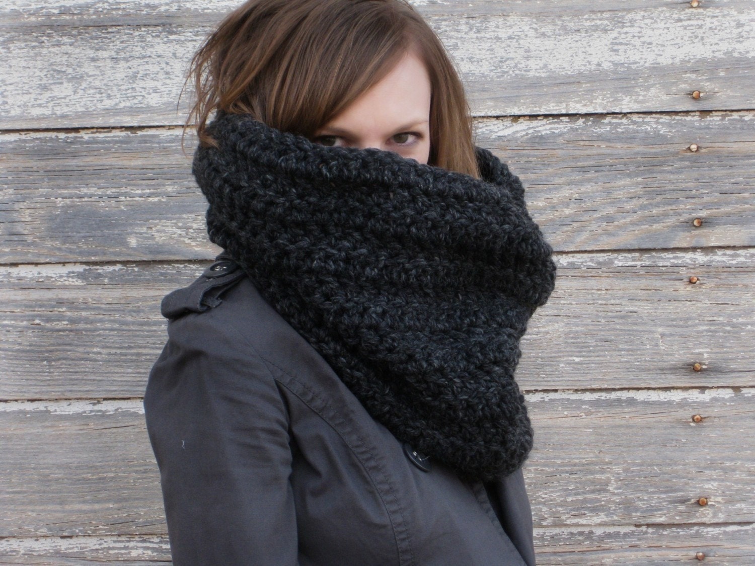 chunky cowl scarf shawl hood / the tok thermal / charcoal grey