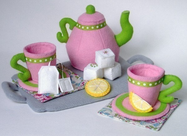 Felt Food Pattern Tea Party Set - PDF