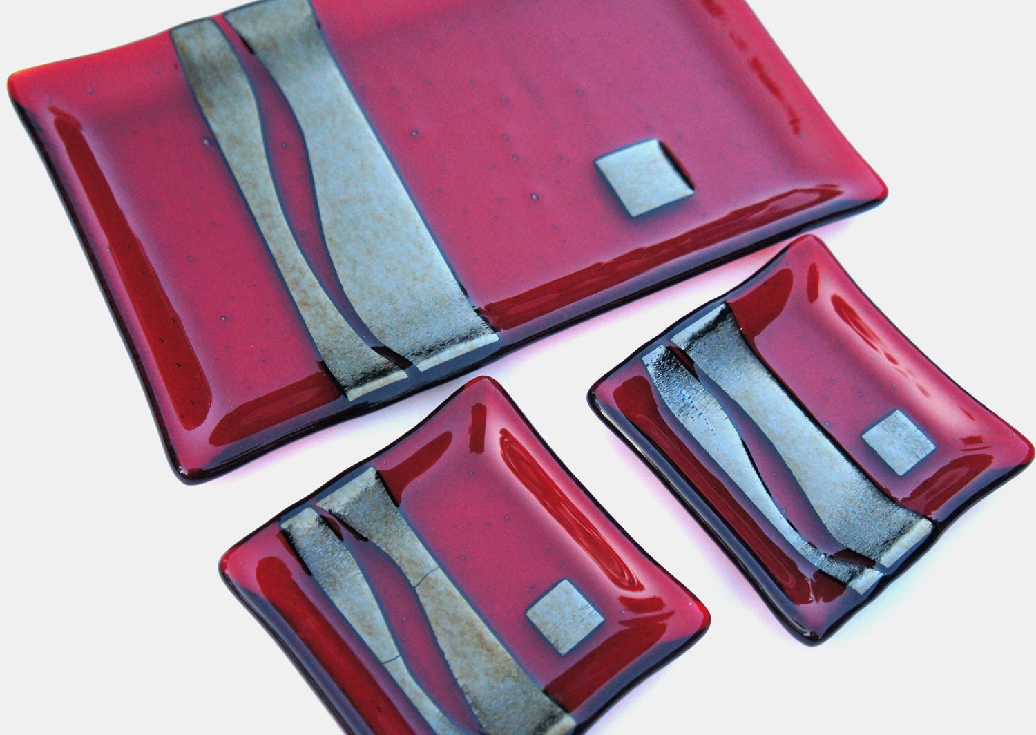 Red Fused Glass Plate Set with Gold Accents