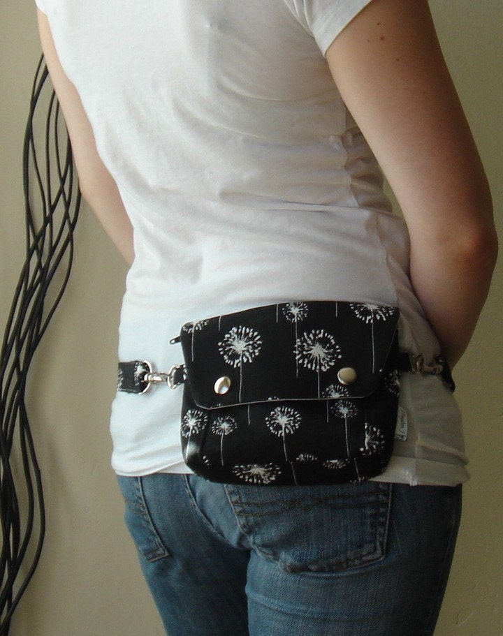 Convertible Hip Pouch - Black and White Dandelions