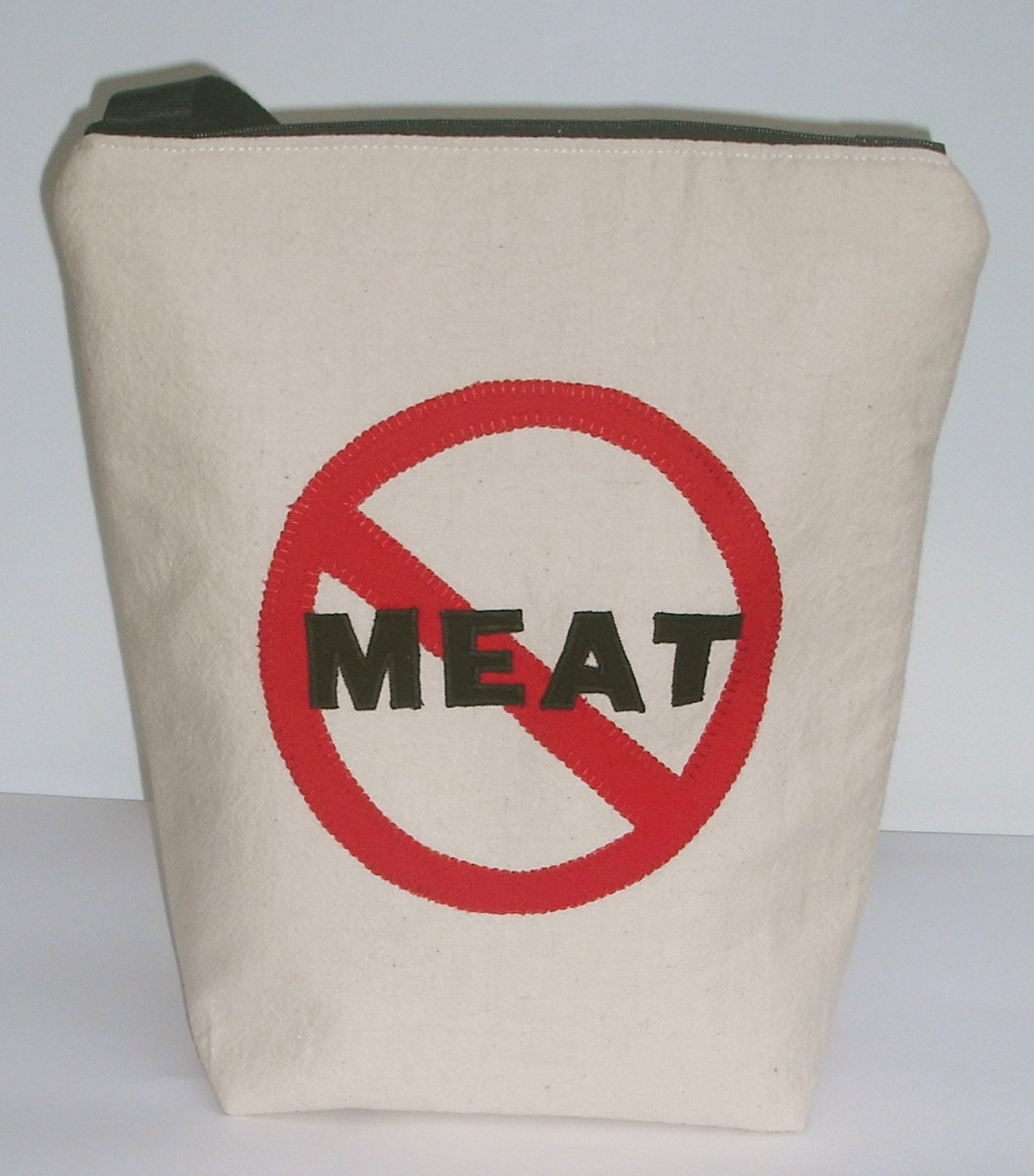 Insulated Lunch Bag Tote  Eco Friendly Zip  No MEAT Lunch Bag by BonTons Australia