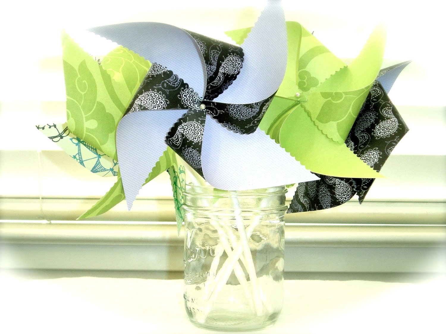 Set of 6 medium Twirlable Pinwheels Toppers photo props Poppy Seed Peacock LAST SET
