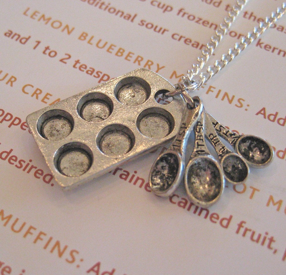 Cupcake Muffin Pan and Measuring Spoons Necklace - Baker's Charms
