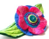 Rosa Sparkle - Funky Felt Brooch