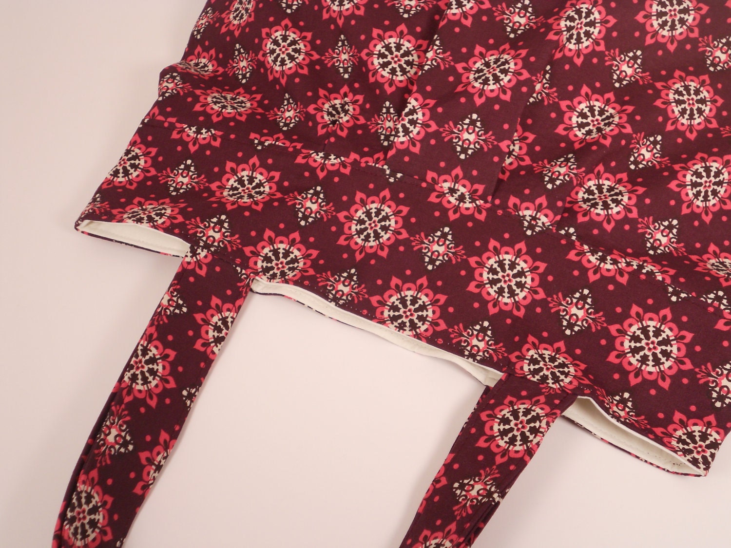 Burgundy Pink Medallion Print Pleated Olive Handbag Purse