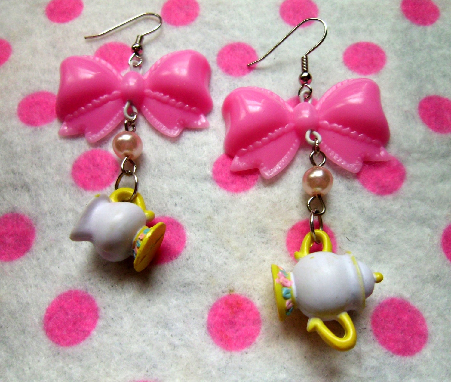 Kawaii Alice in Wonderland Tea Party Earrings
