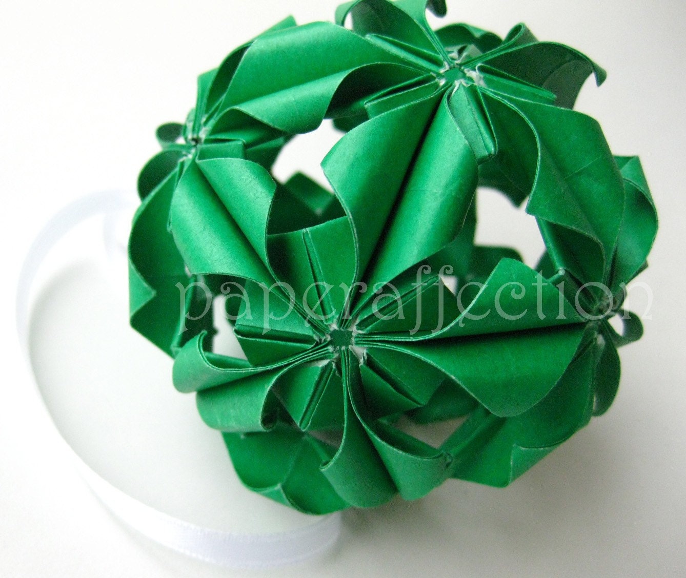 Origami Ornament - Green Arabesque Large