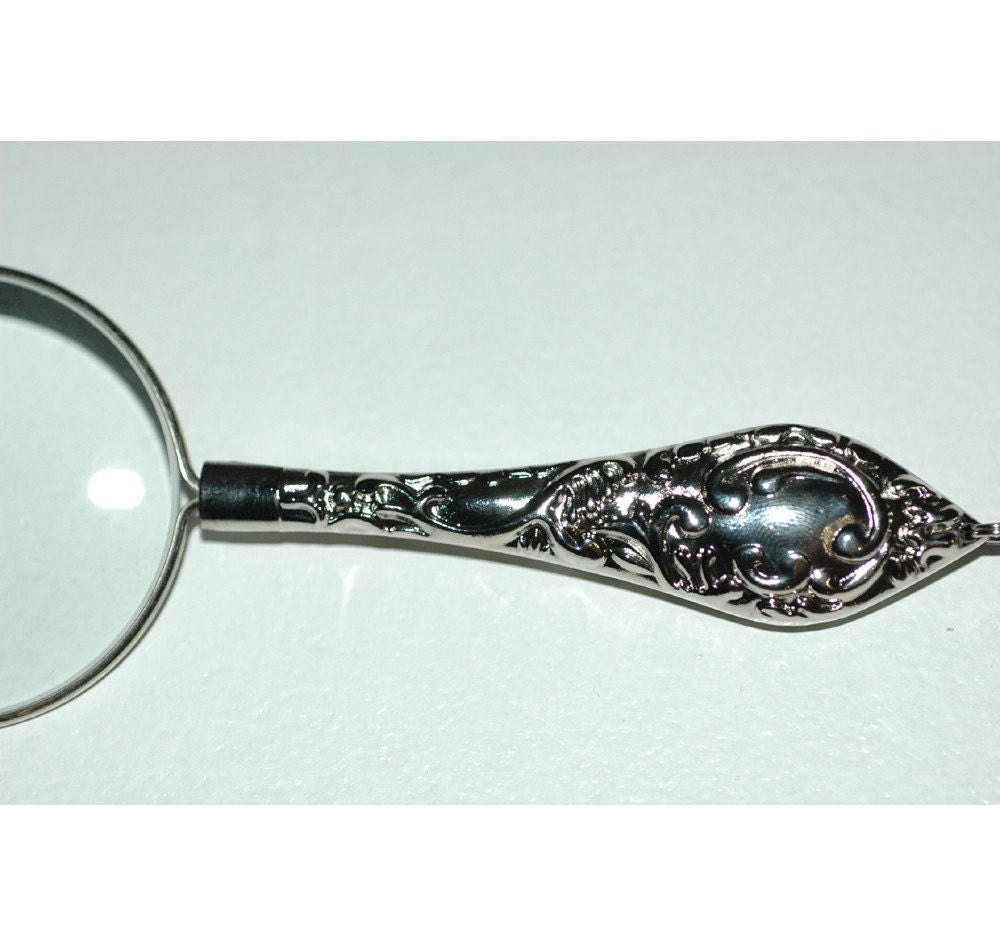 Ornate Magnifying Glass Necklace