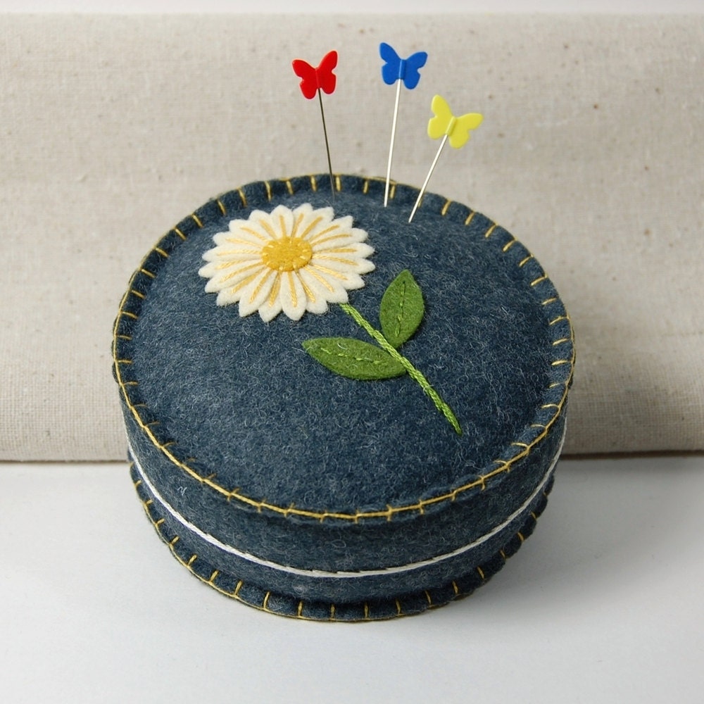 Wool Felt Pincushion - Ivory Daisy Flower Hand Embroidered on Gray / Grey