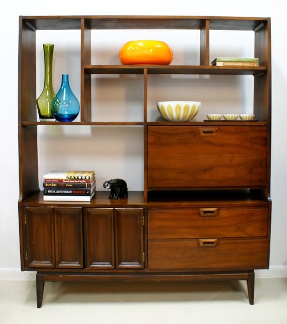 Vintage Mid Century Modern Wall Unit Room by TheModernHistoric
