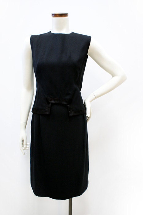Vintage 1950s-1960s Jackie O Black Wool Dress