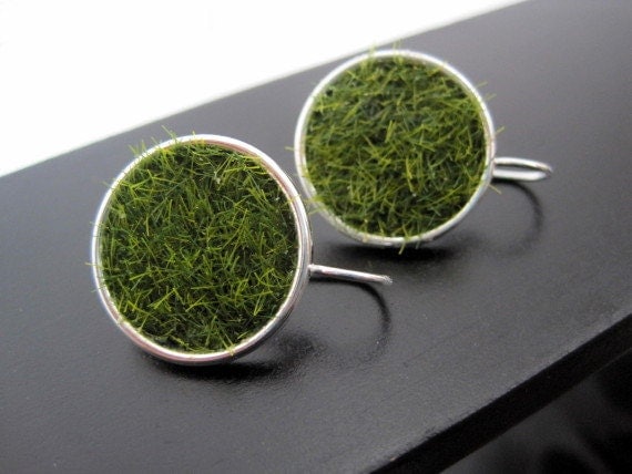 Lush Green Grass Silver Earrings
