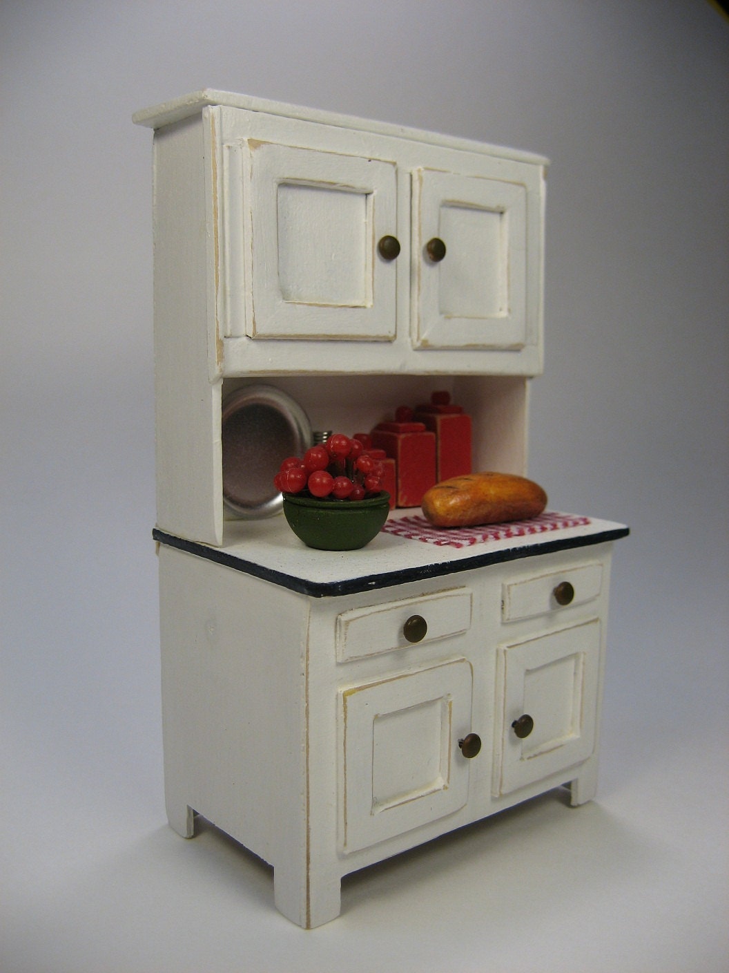 Dollhouse Miniature Hoosier Scale by SisterRose