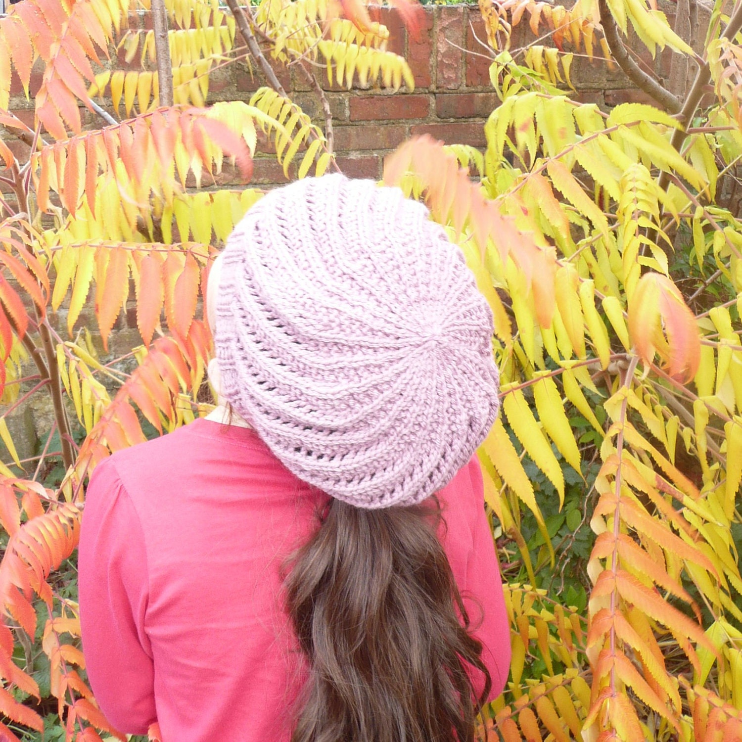 Knit | Simple Slouch Beanie Hat | Free Pattern & Tutorial at