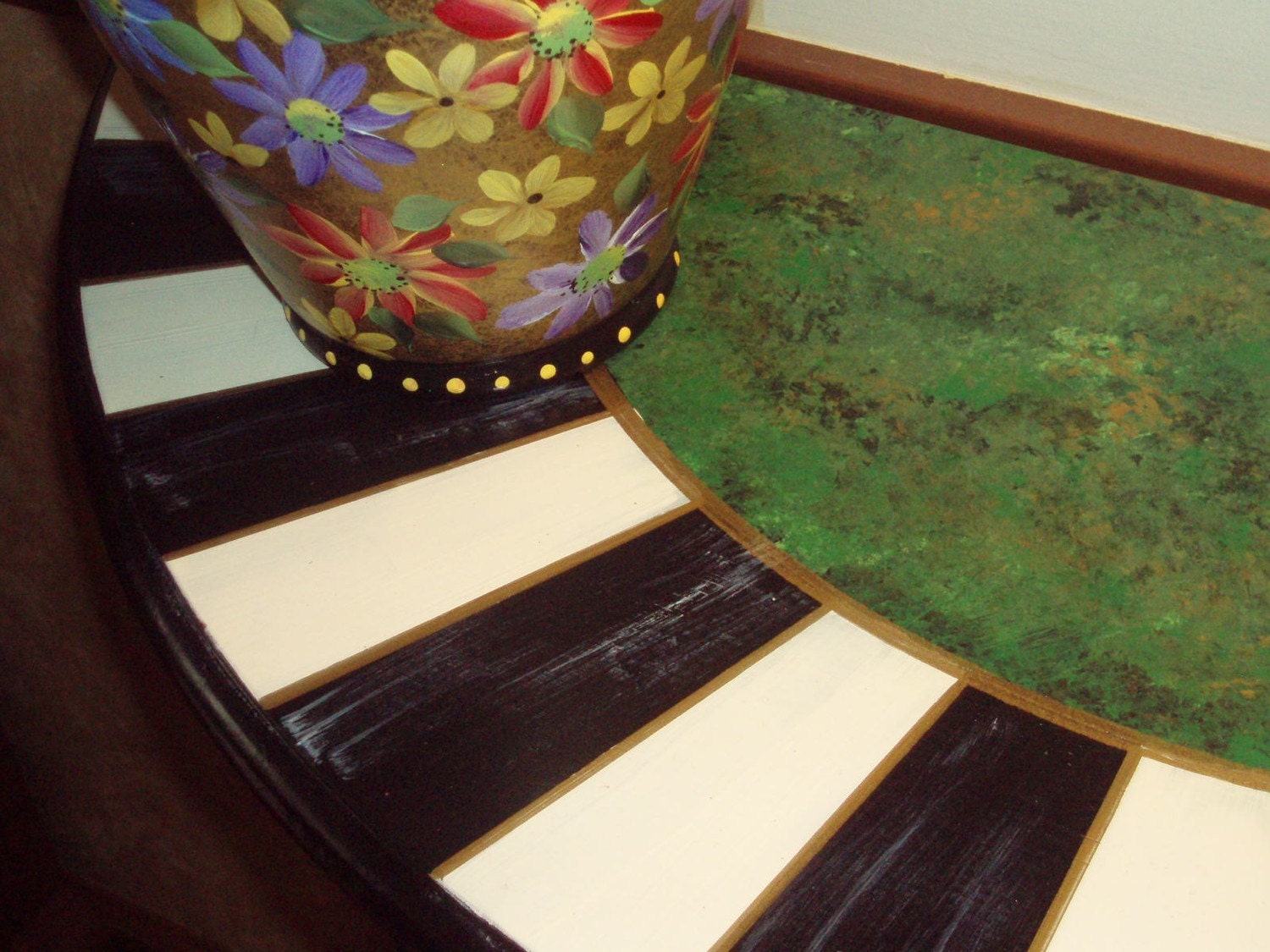 Hand Painted Black and White Checked Half Round Table - Green Gold - Buttercream Gold