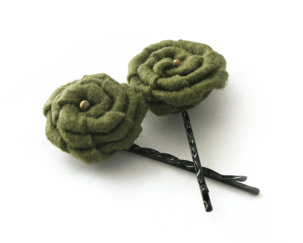 Army green felt Flower Bobby pins : rosette with small metal bead - set of two - peanutoak