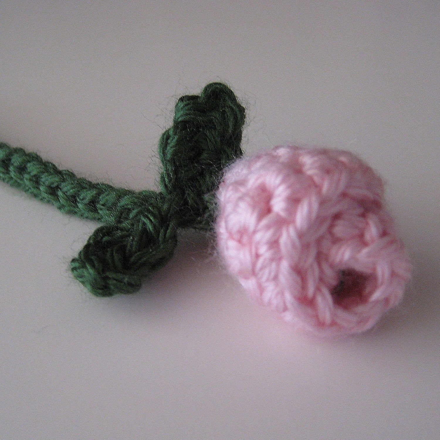 crochet rosebud pattern