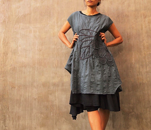 Artistic collection...Sunflower layers dress Forest Green/Black