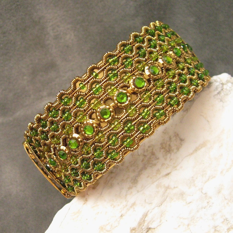 Wide Clamper Bracelet Bangle Green Beaded B4566