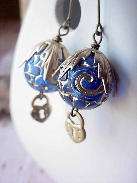 Gilded Blue and Gold Earrings Ornate Gold Brass Heart Keyhole Dangles Gift Box