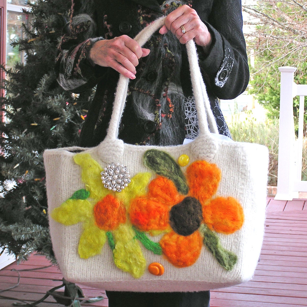 SALE Snow Whites Garden - A large-felted -  hand-knit bag or tote