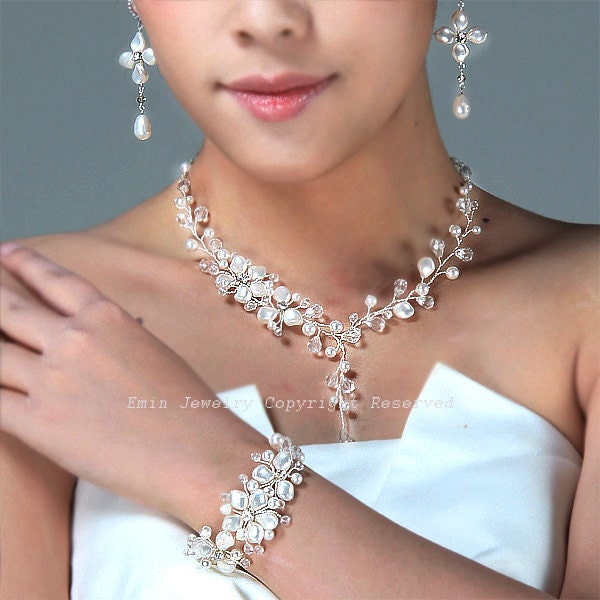 White Swarovski Pearl Bridal Set - Necklace Bracelet Earrings - Austrian Crystals Rhinestone Wedding Jewelry Set for Brides