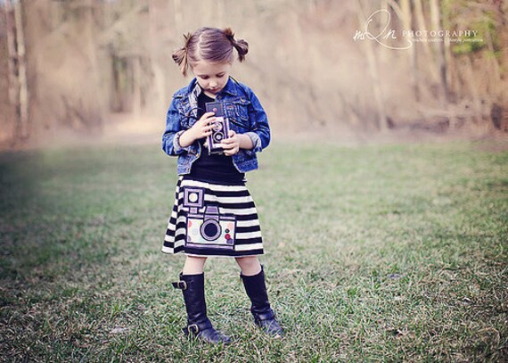 Girls Vintage Camera Applique Knit Skirt... Custom Colors Sizes 12/18M through 14
