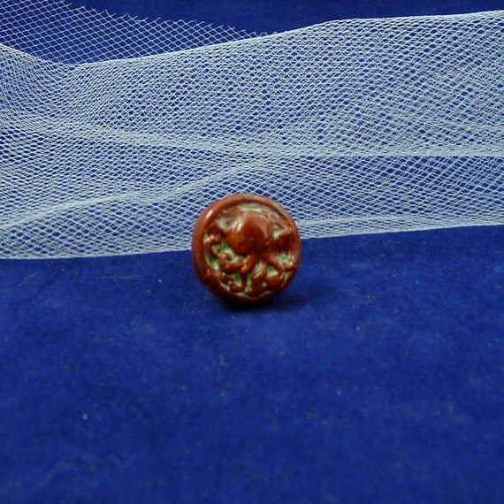 Verdigris Copper Cthulhu Cameo Pin - Handmade Polymer Clay Jewelry
