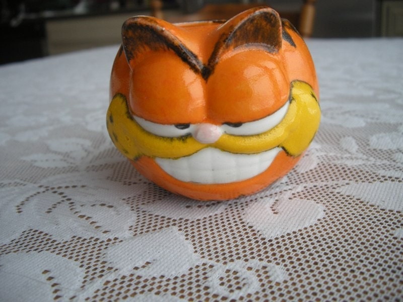 GARFIELD Face Coffee Mug Cup