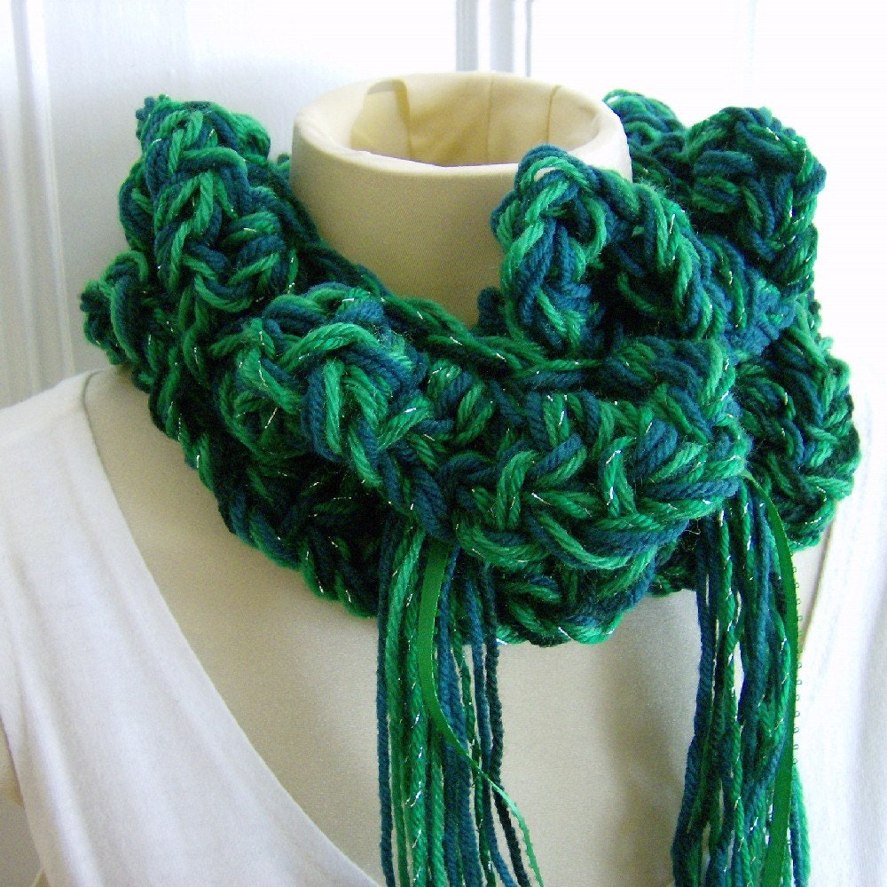 Emerald Kelly Green Ruffled Neck Warmer Scarf
