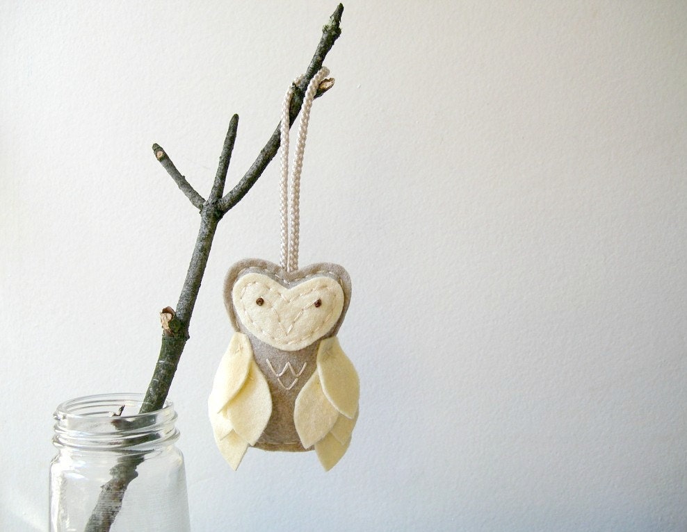 Felt Owl Ornament Christmas Plush Door Hanger Boho Decor Oatmeal Taupe by OrdinaryMommy on Etsy