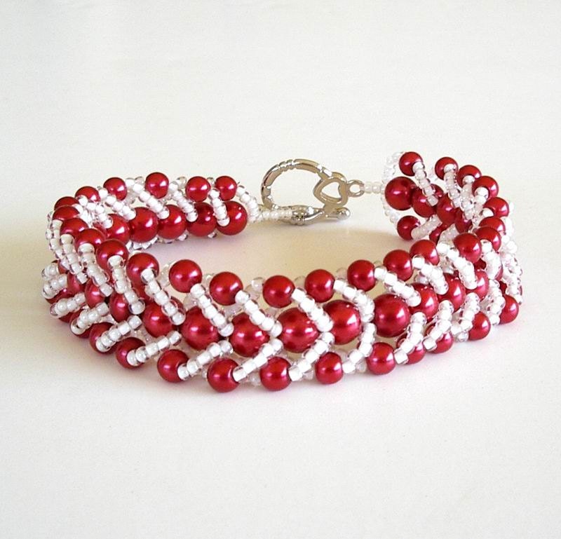 Beaded Bracelet Jewelry: Red White Glass Pearl Flat Spiral Stitch