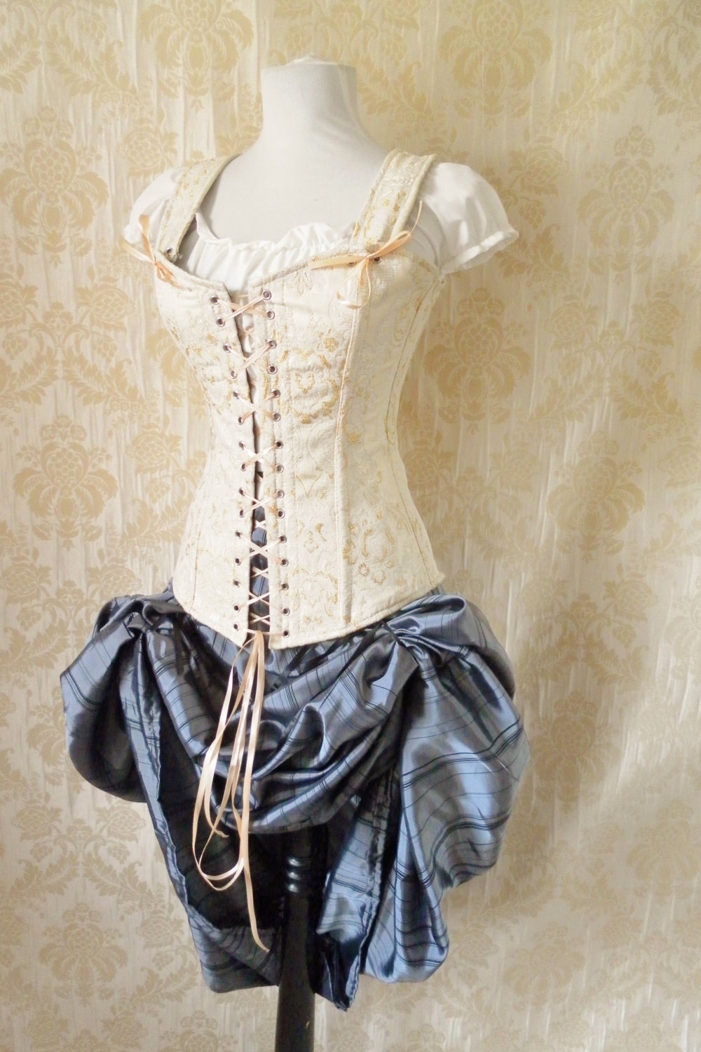 Cream brocade overbust corset-steel boned corset in Freyja style-to fit 30-32 inch natural waist