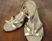 30% OFF //  GOLD LEAF strappy leather sandals by I. Magnin, 6.5