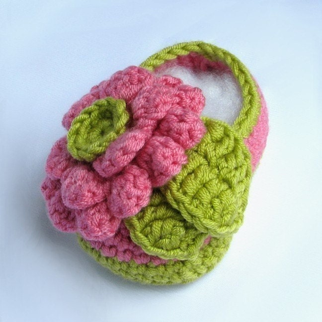 Crochet Pattern Baby Bonnie Flower Booties pdf INSTANT DOWNLOAD