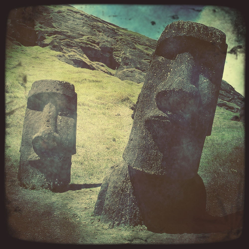 Moai Tiki Hipstamatic Art Print Retro Vintage Photo 5x5