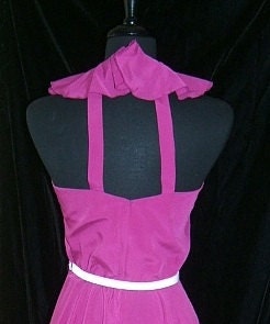 1970s Halter Dress by Vincenti.  Purple Grape Crepe Jersey with V Neck Ruffle Trim and Full Circle Skirt. Disco. Dance Dress. Cocktail, Evening. Sleeveless. Faux Wrap Dress.  Flutter Hem.Size 10 Bust 36