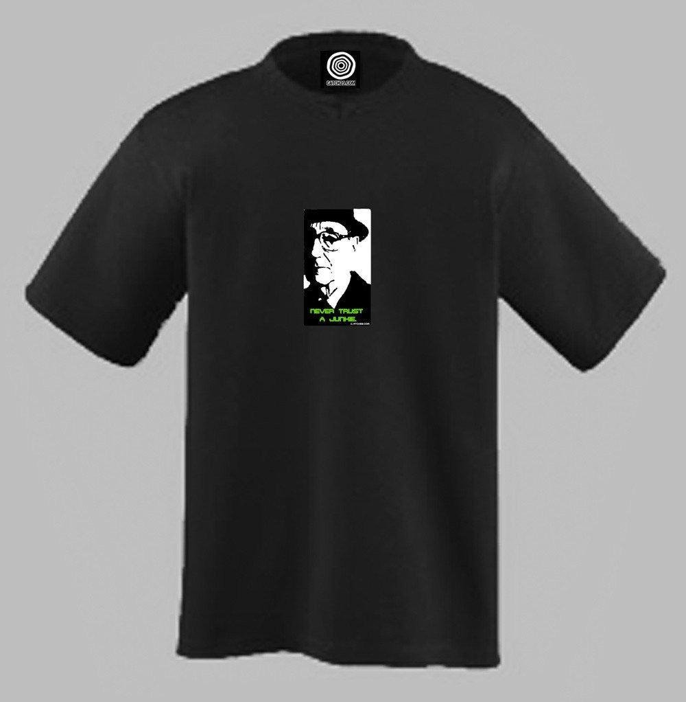 William S. Burroughs T Shirt - Never trust a junkie.