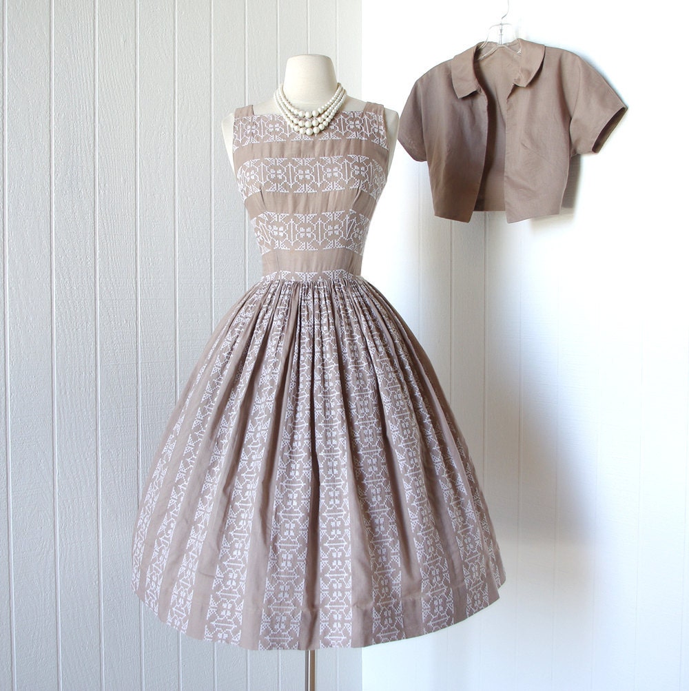 vintage 1950's dress ...fabulous PAT HARTLY ORIGINAL embroidered cotton full skirt pin-up party dress with crinoline and bolero jacket