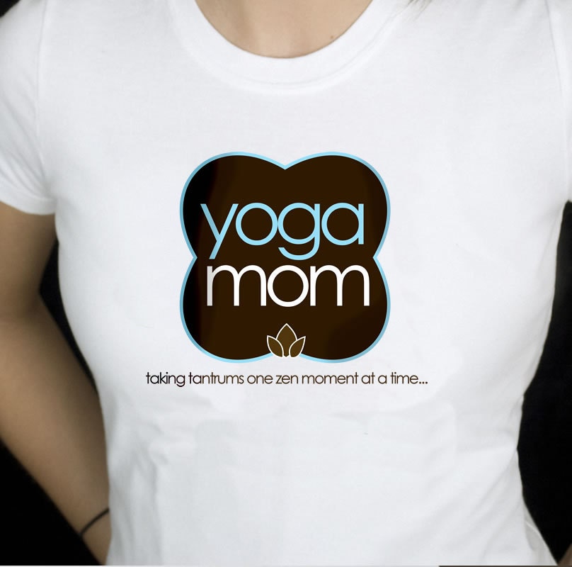 Customized yoga lover mom Tshirt