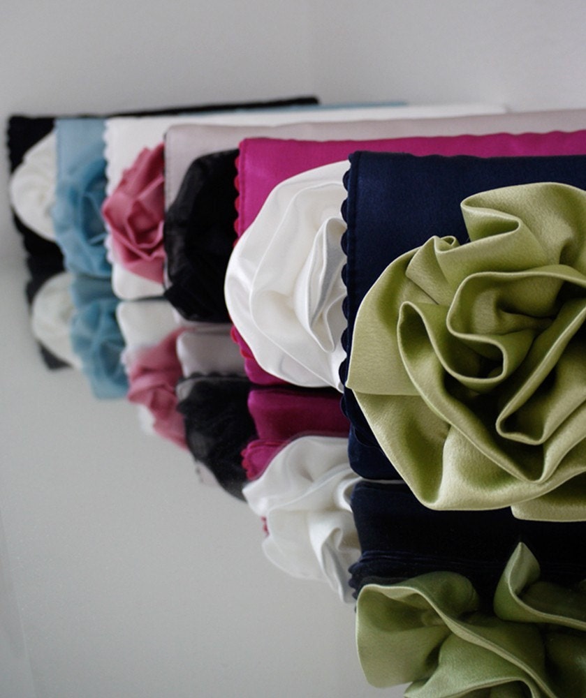 Bridesmaids clutches and gifts custom made in the color scheme of your choice