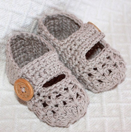Instant download - Crochet PATTERN (pdf file) - One Strap Baby Booties
