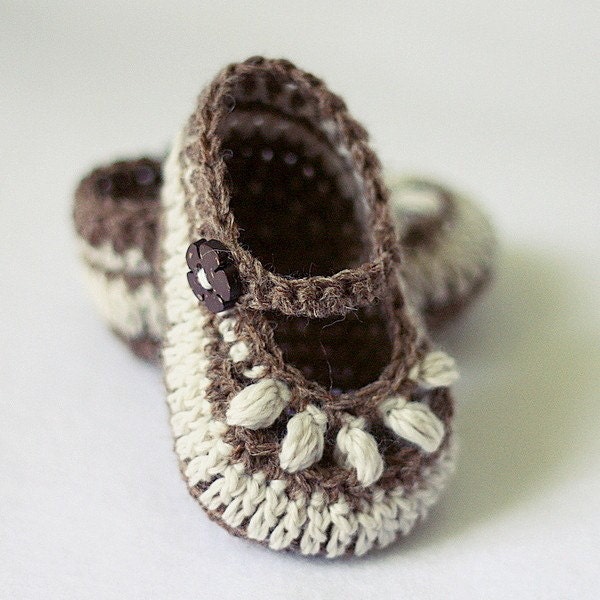Instant download - Baby Booties Crochet PATTERN (pdf file) - Chocolate Baby Booties
