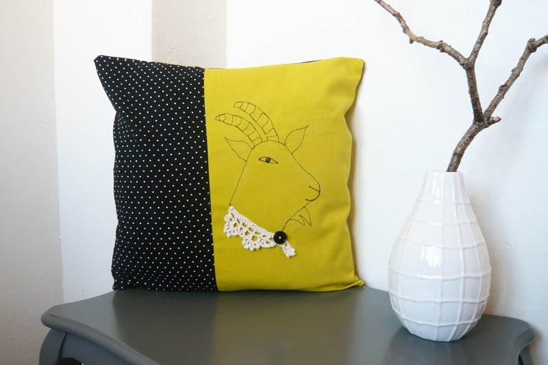 pillow cover ram collar series