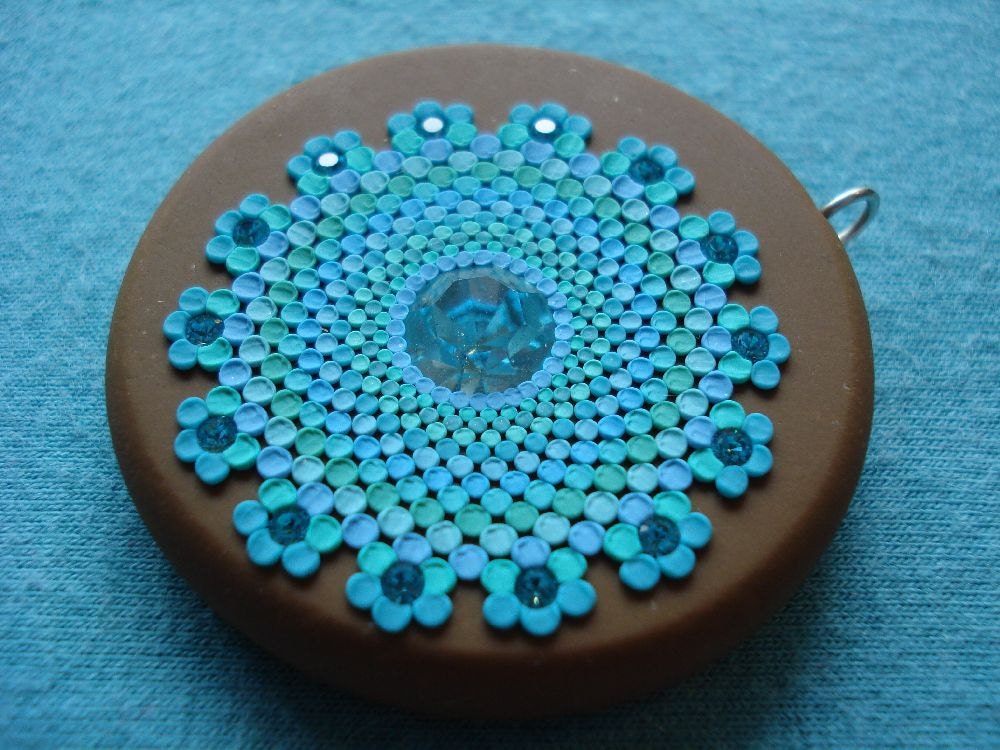 sea and sand brilliance pendant