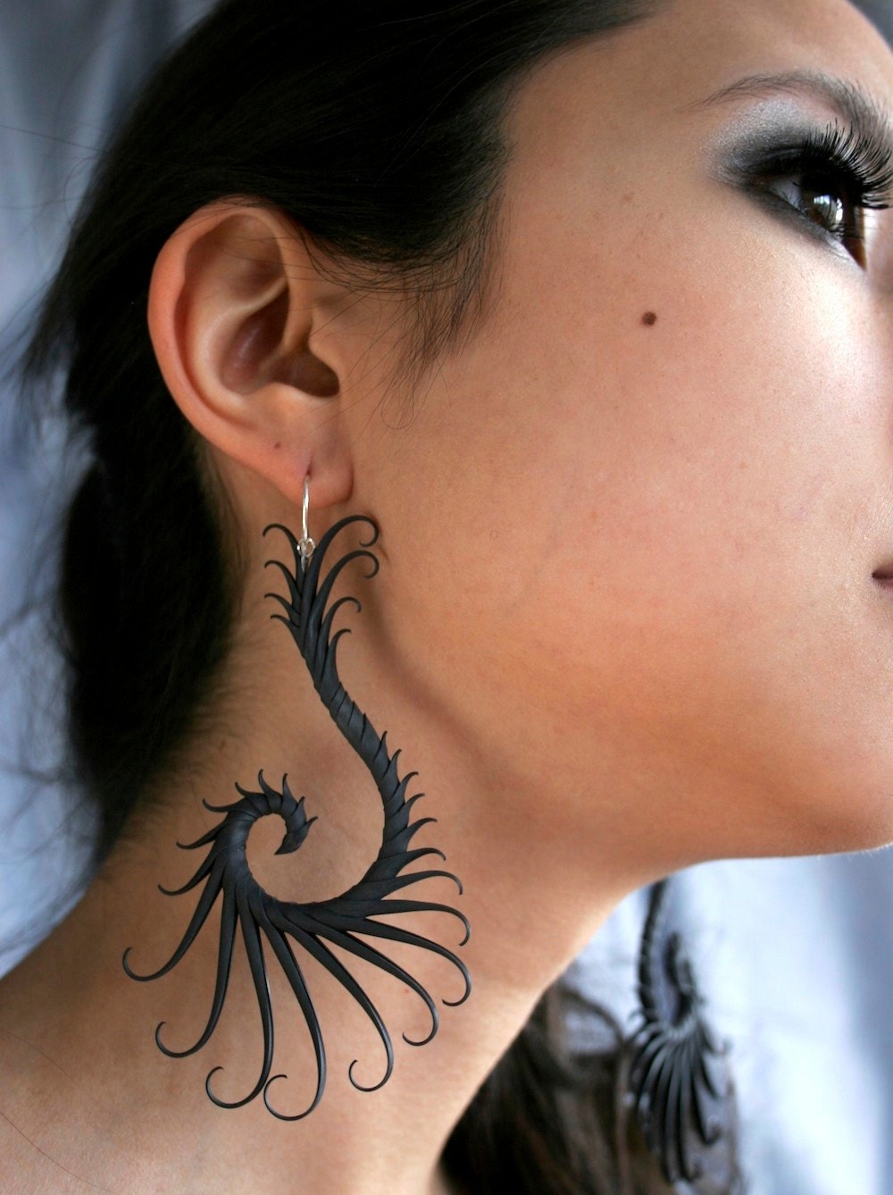 Nykteris Wing Earrings with Soft Spikes