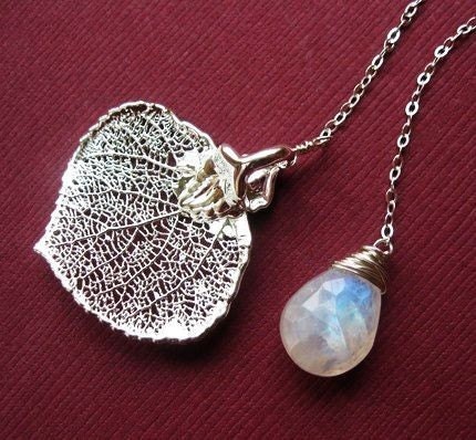 Leaf necklace with moonstone, moonstone jewelry, leaf jewelry, lariat, lariat necklace