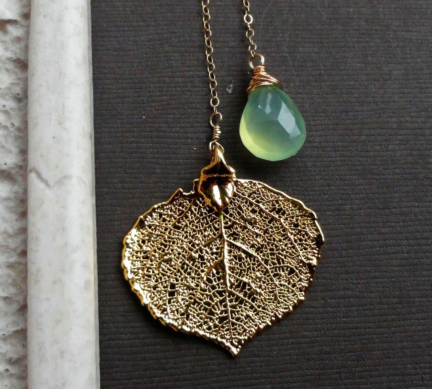 Leaf Necklace, Real Aspen Leaf jewelry,Lime Green Chalcedony, Bridesmaid Gift, lariat necklace, woodland wedding
