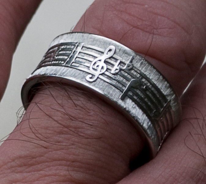 Music Notes Ring Unisex and Completely Customizable